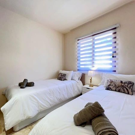 Modern 2 Bedroom Beachside Apartment Nr72 لوس الكاثاريس المظهر الخارجي الصورة